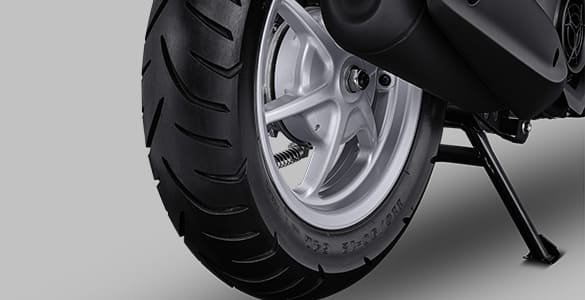 WIDE TUBELESS TYRE